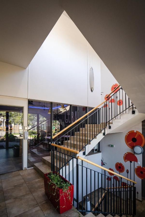 Győrújbarát Guba Vendeghaz B&B 외부 사진